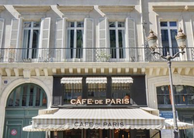 Cafe de Paris - Facade (2)